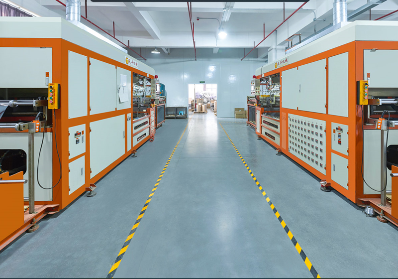 全速吸塑成型機(jī)