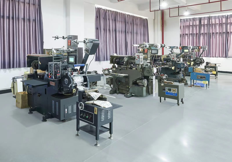 商標(biāo)印刷機(jī)